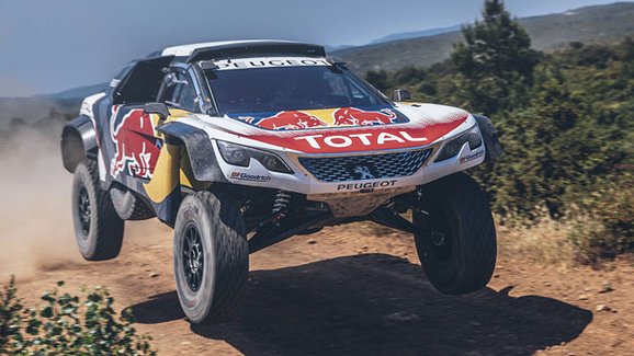 Peugeot má novou zbraň pro Dakar. Co je na 3008 DKR Maxi nového?