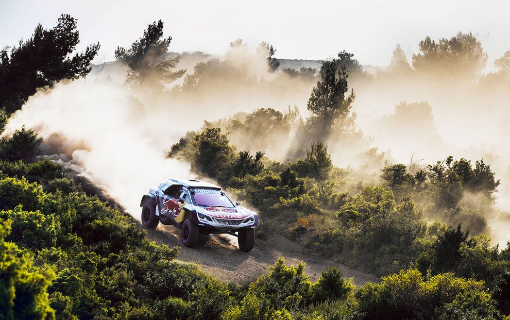 Peugeot 3008 DKR Maxi