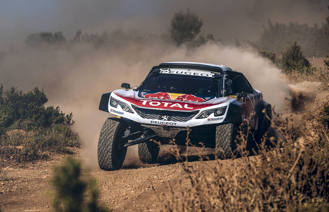 Peugeot 3008 DKR Maxi