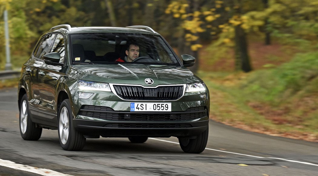 suv peugeot skoda karoq srovnavacitesty