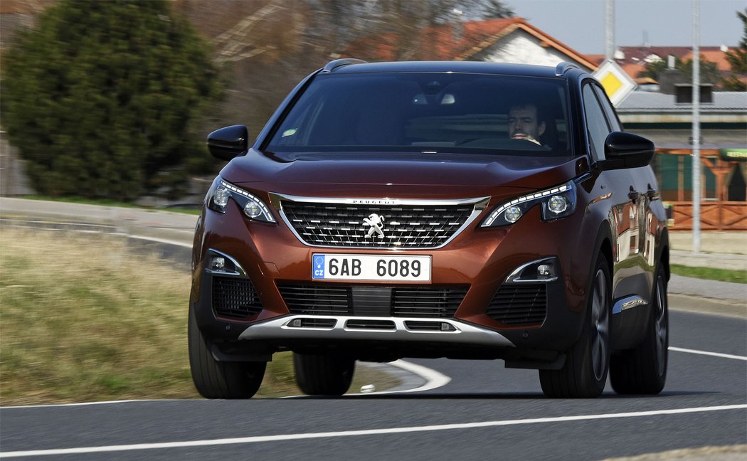 suv peugeot testy