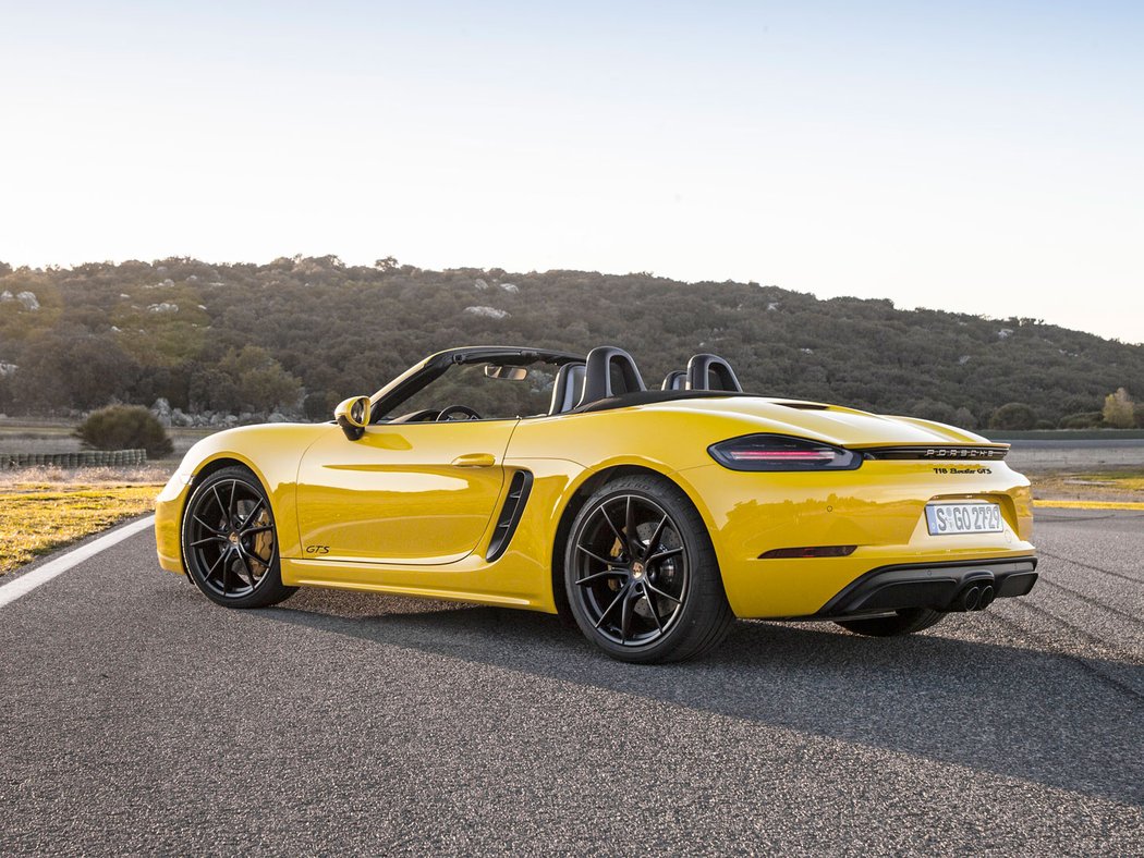 Porsche 718 Boxster, Boxster S a Boxster GTS