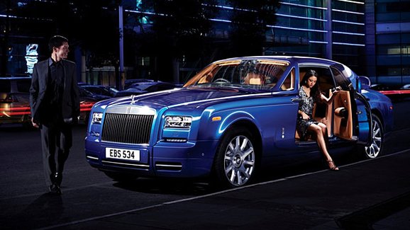 Rolls-Royce vyvíjí crossover, představit by se mohl v roce 2018