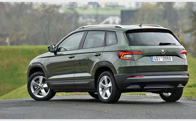 suv skoda karoq testy