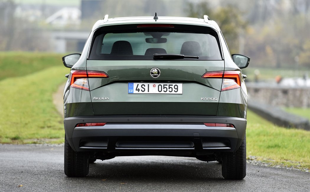 suv skoda karoq testy