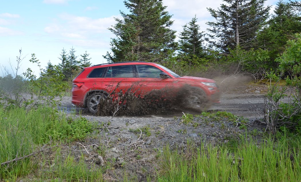 suv skoda kodiaq reportaze video svetmotoru redakcnivideo