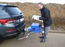 Škoda Auto používá mobilní zařízení pro měření emisí od americké fi rmy Sensors. Podobná dělá třeba i Horriba, MAHA či AVL. Cena je však vždy vysoká - minimálně čtyři miliony korun.