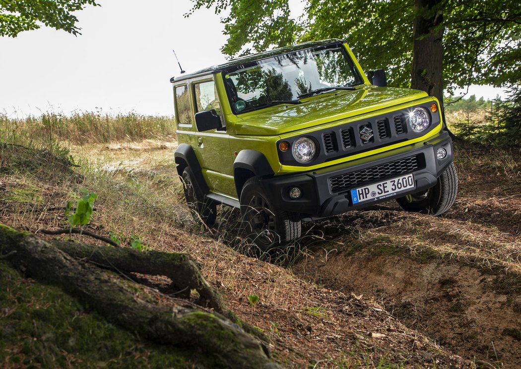 Suzuki Jimny24