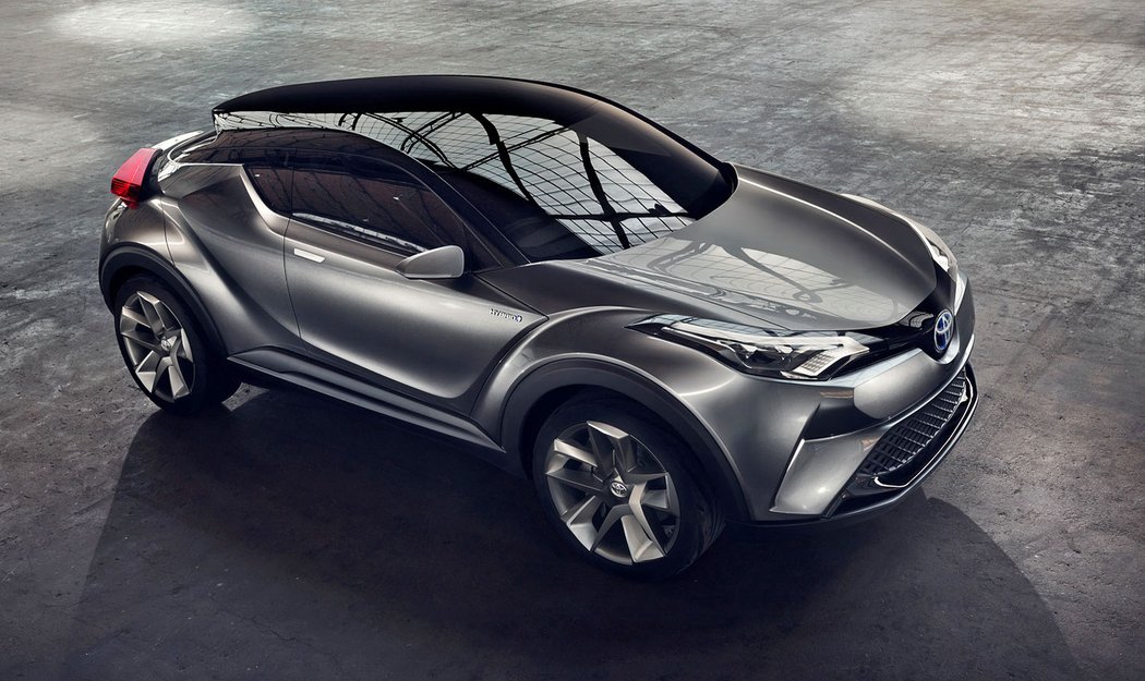 toyota novemodely crossover