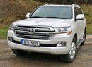 Krátké svezení s Toyotou Land Cruiser. Tou osmiválcovou! Víte, že ji pořád koupíte i v ČR?