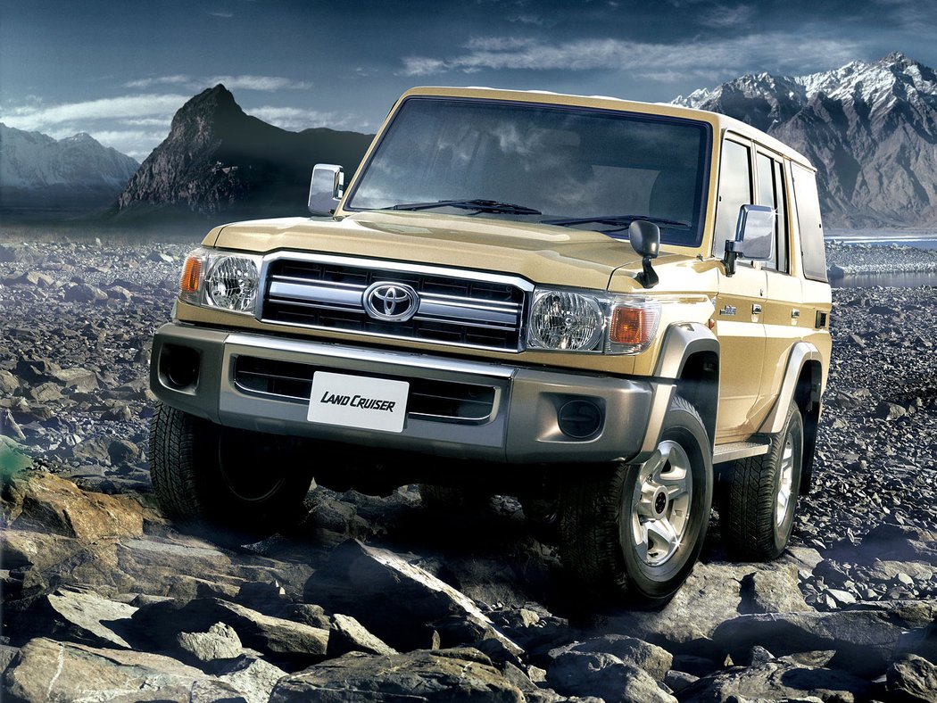 Toyota Land Cruiser