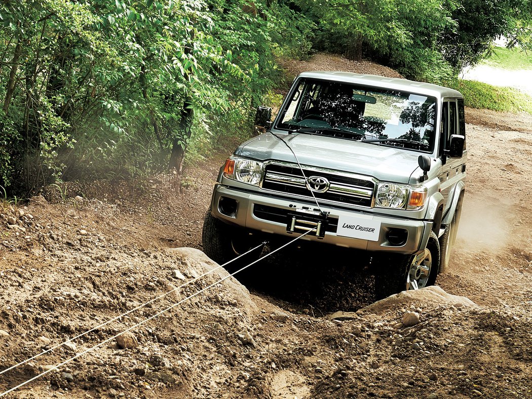 Toyota Land Cruiser