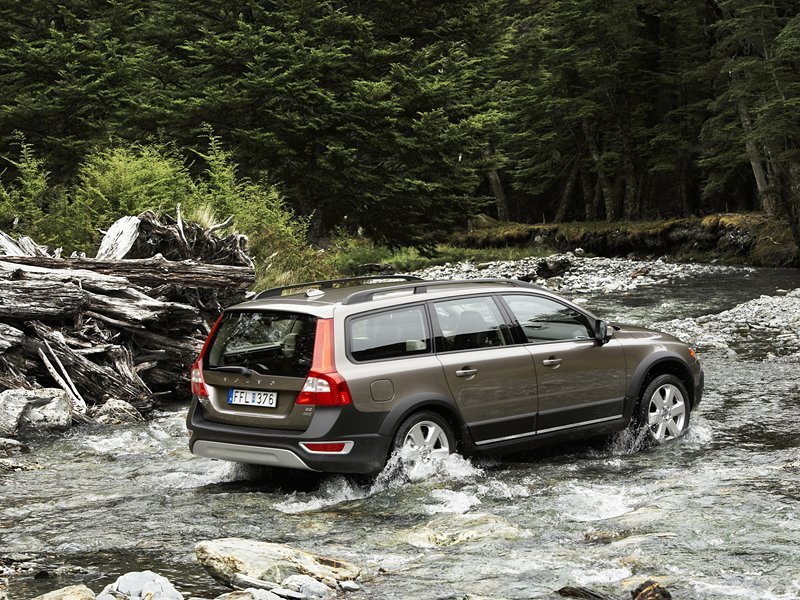 Volvo XC70