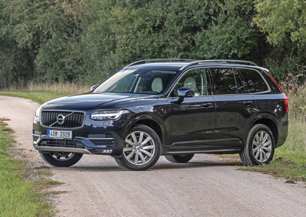 Volvo XC90 T5 AWD Momentum – Zlepšuje se, ale…