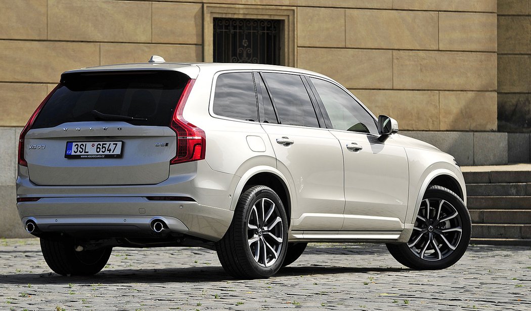 Volvo XC90