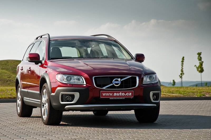 Volvo XC70