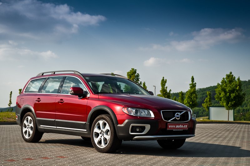 Volvo XC70