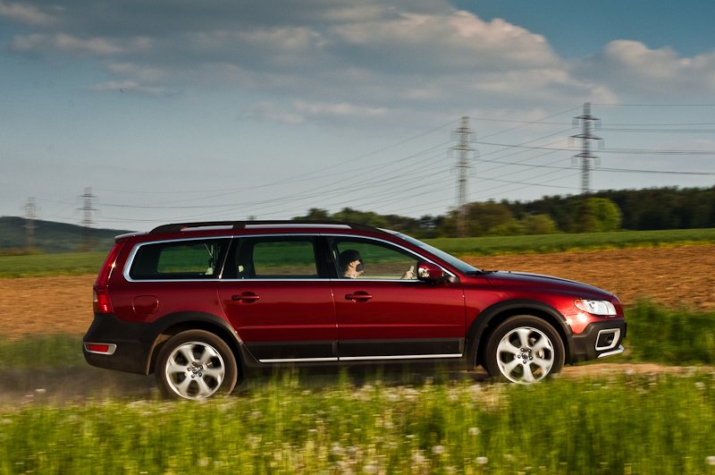 Volvo XC70