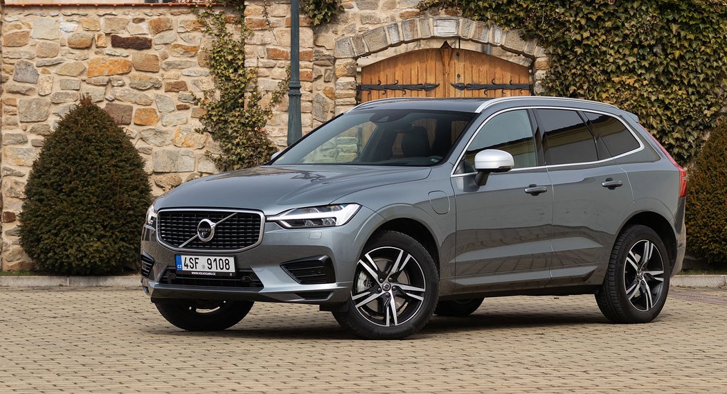 Volvo XC60 T8