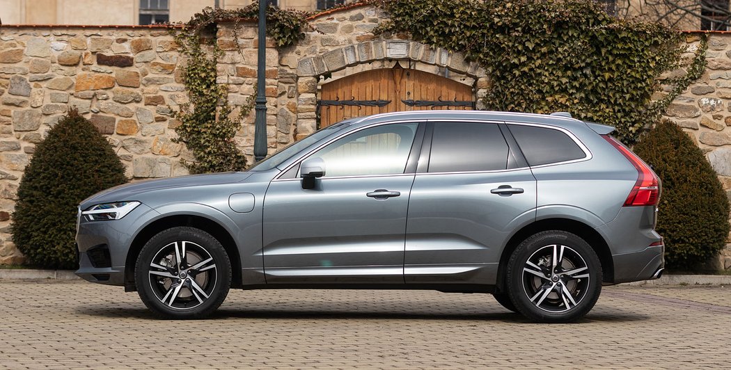 Volvo XC60 T8