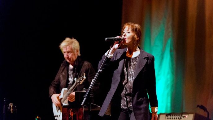 Suzanne Vega