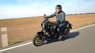 Mototest Suzuki GSX-8TT: V těle stylového klasika Mototest Suzuki GSX-8TT: V těle stylového klasika