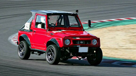 Padesát odstínů Suzuki Jimny: Stavějí se z něj i okruhové verze!