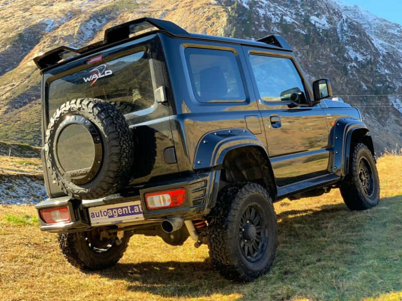 Suzuki Jimny WALD Black Bison