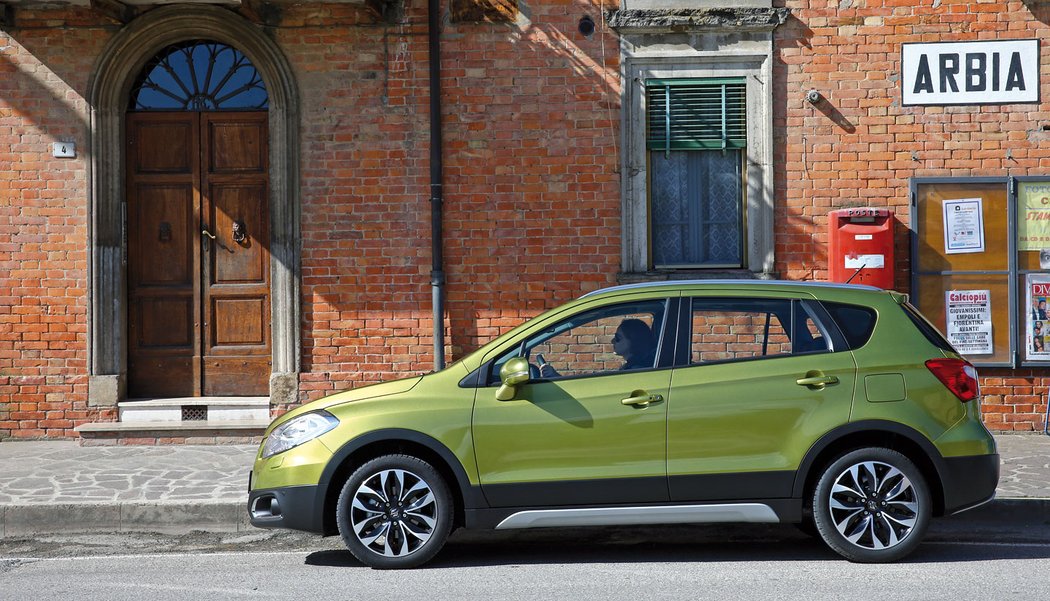 Suzuki S-Cross