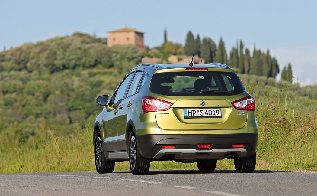 Suzuki S-Cross