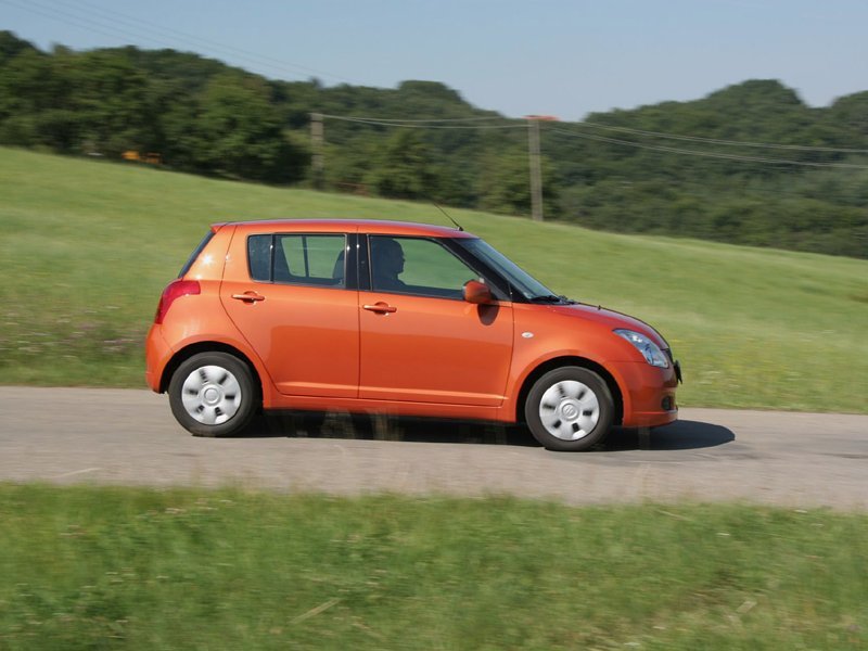 Suzuki Swift (2005)