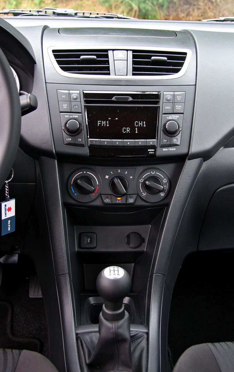 Suzuki Swift (2011)