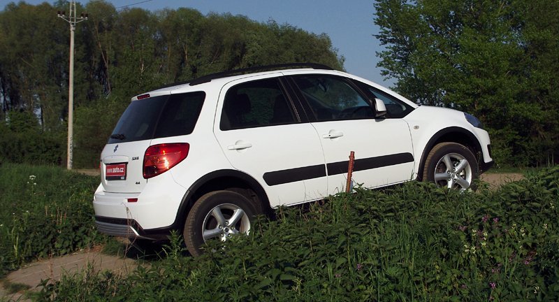 Suzuki SX4