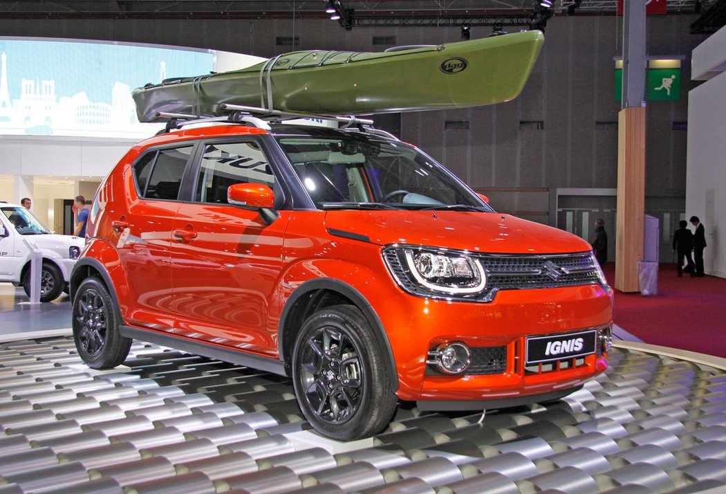 suzuki novemodely autosalon pariz2016 crossover