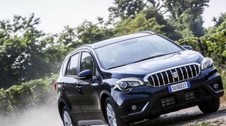 Suzuki S-Cross: Facelift přinesl novou tvář a tříválec