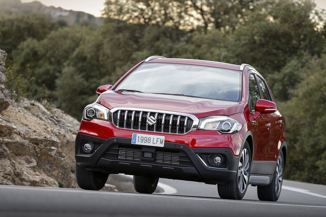 Suzuki SX4 S-Cross Hybrid