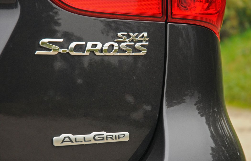 Suzuki S-Cross