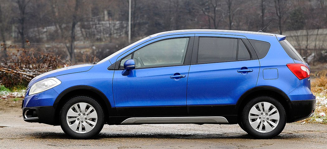 Suzuki S-Cross