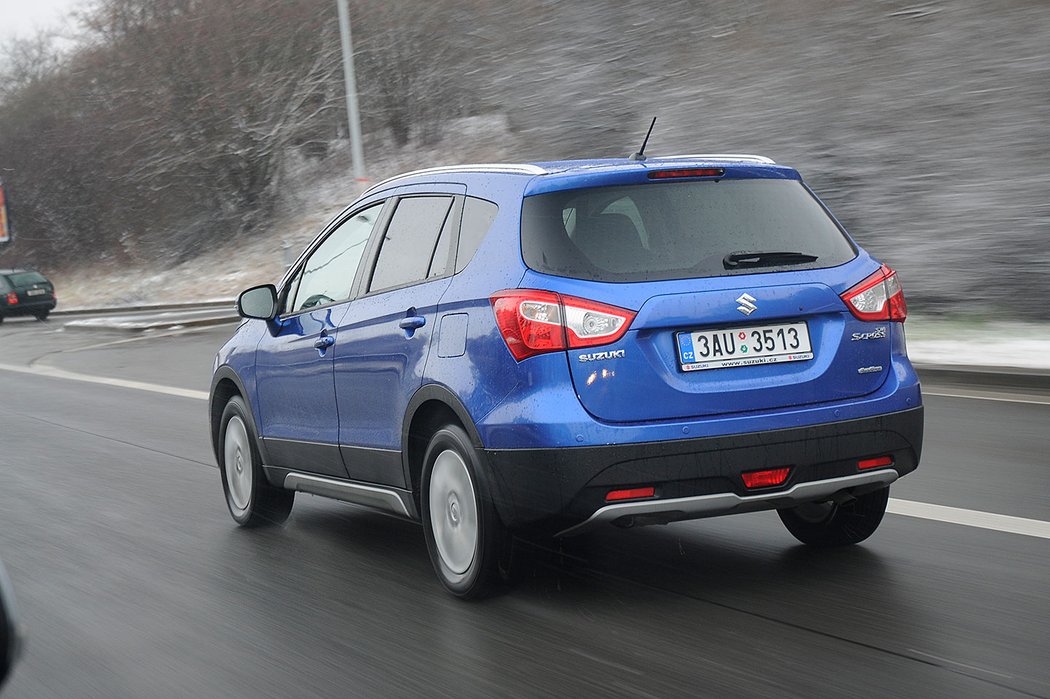 Suzuki S-Cross