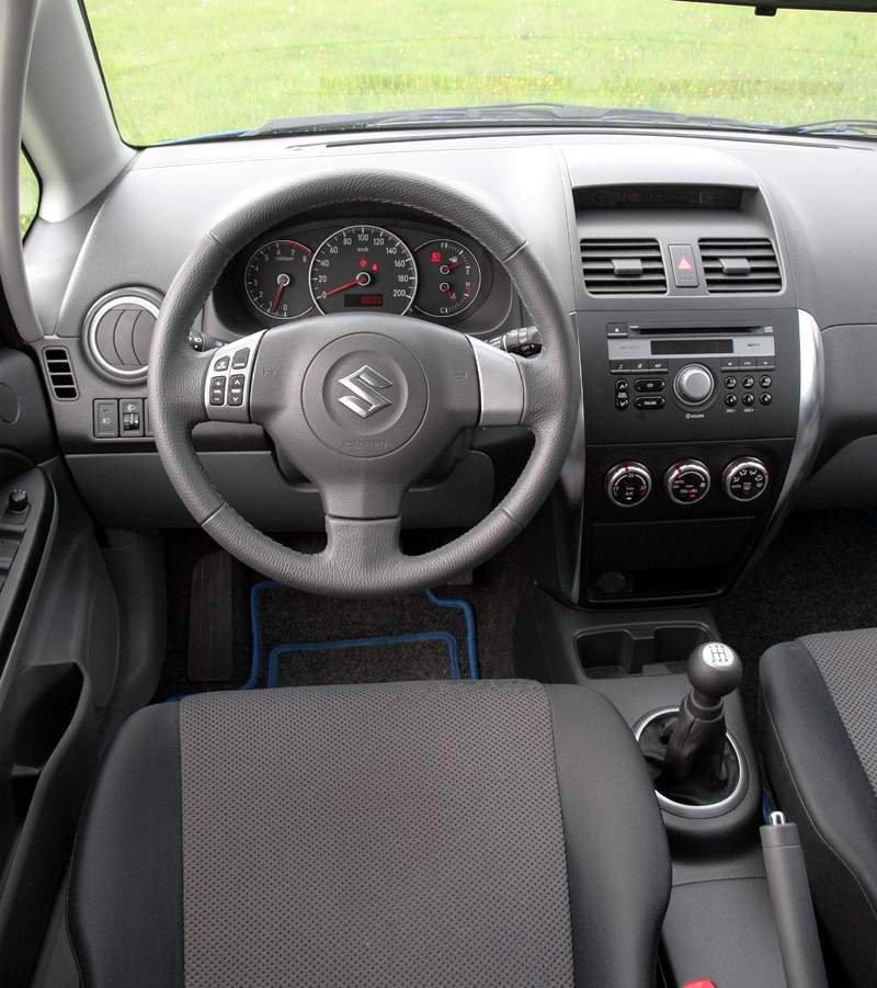 Suzuki SX4