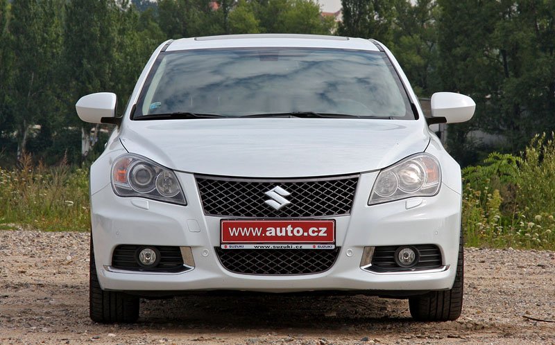 Suzuki Kizashi