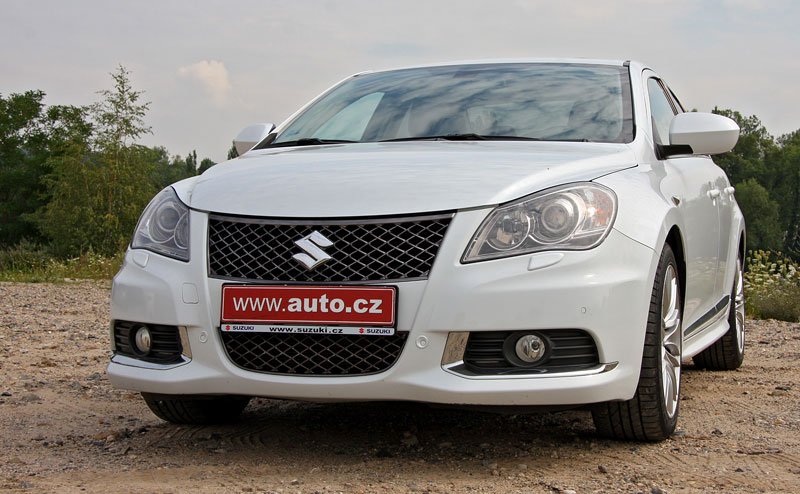 Suzuki Kizashi