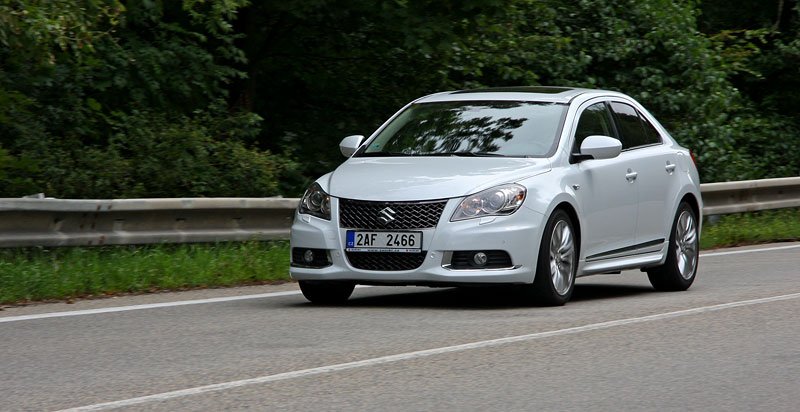 Suzuki Kizashi