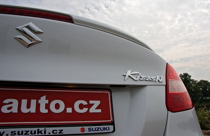 Suzuki Kizashi