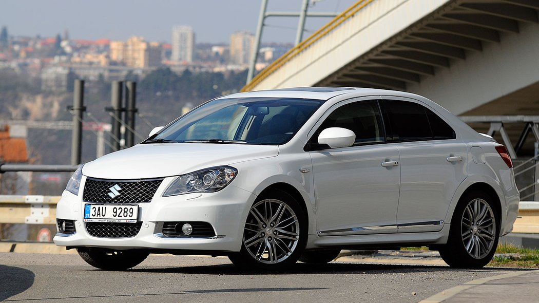 Suzuki Kizashi