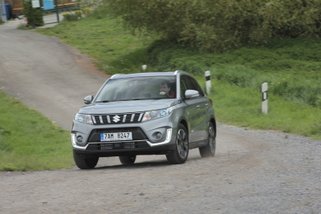 Suzuki Vitara 1.4 BoosterJet 4x4 Elegance Panorama: Hraboš bonviván