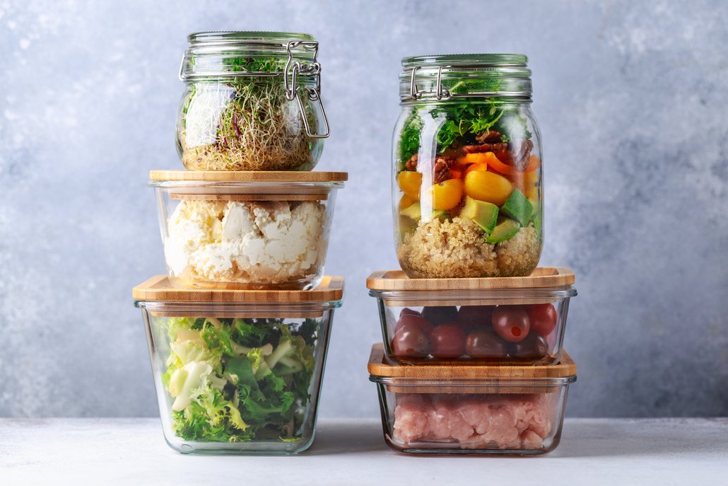Saláty, nakrájené ovoce nebo zeleninu můžete zabalit do skleniček