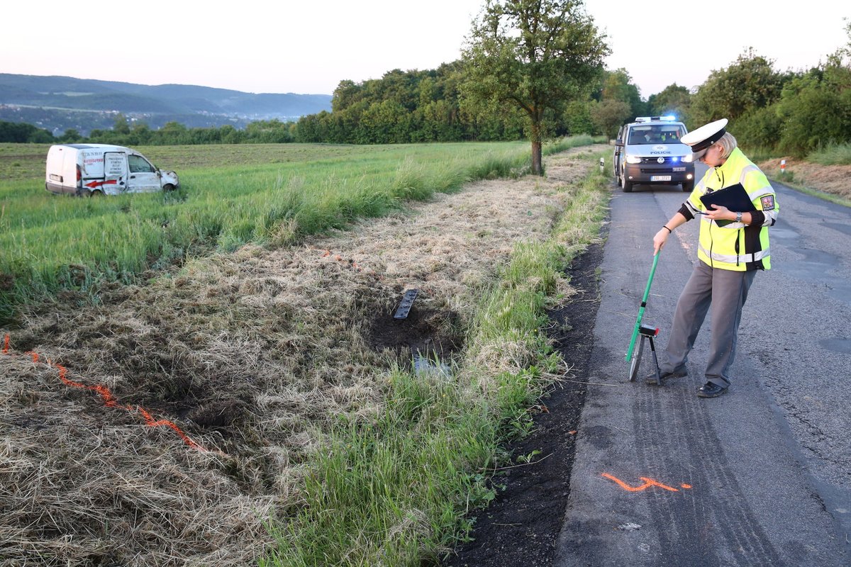 Policie místo nehody vyšetřovala několik hodin.