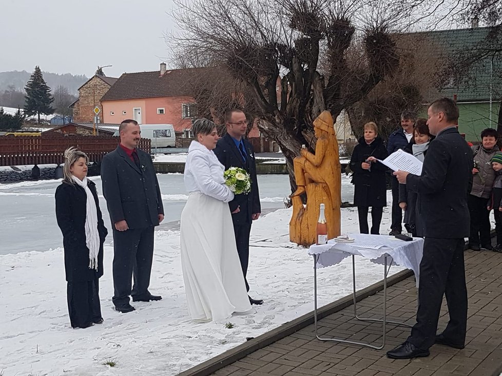 Svatba v Březenci.