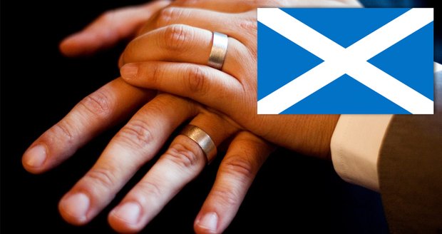 Gayové se nyní mohou ve Skotsku legálně brát.